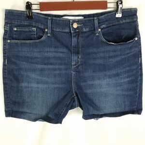 Levis Signature Womens Mid Rise Bermuda Denim Jean Shorts Blue‎ W36 Jorts